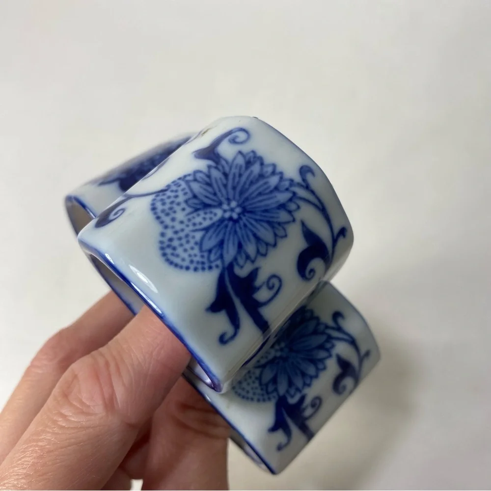 4x Pier 1 Mandarin Blue White Porcelain Napkin Ring Holders
